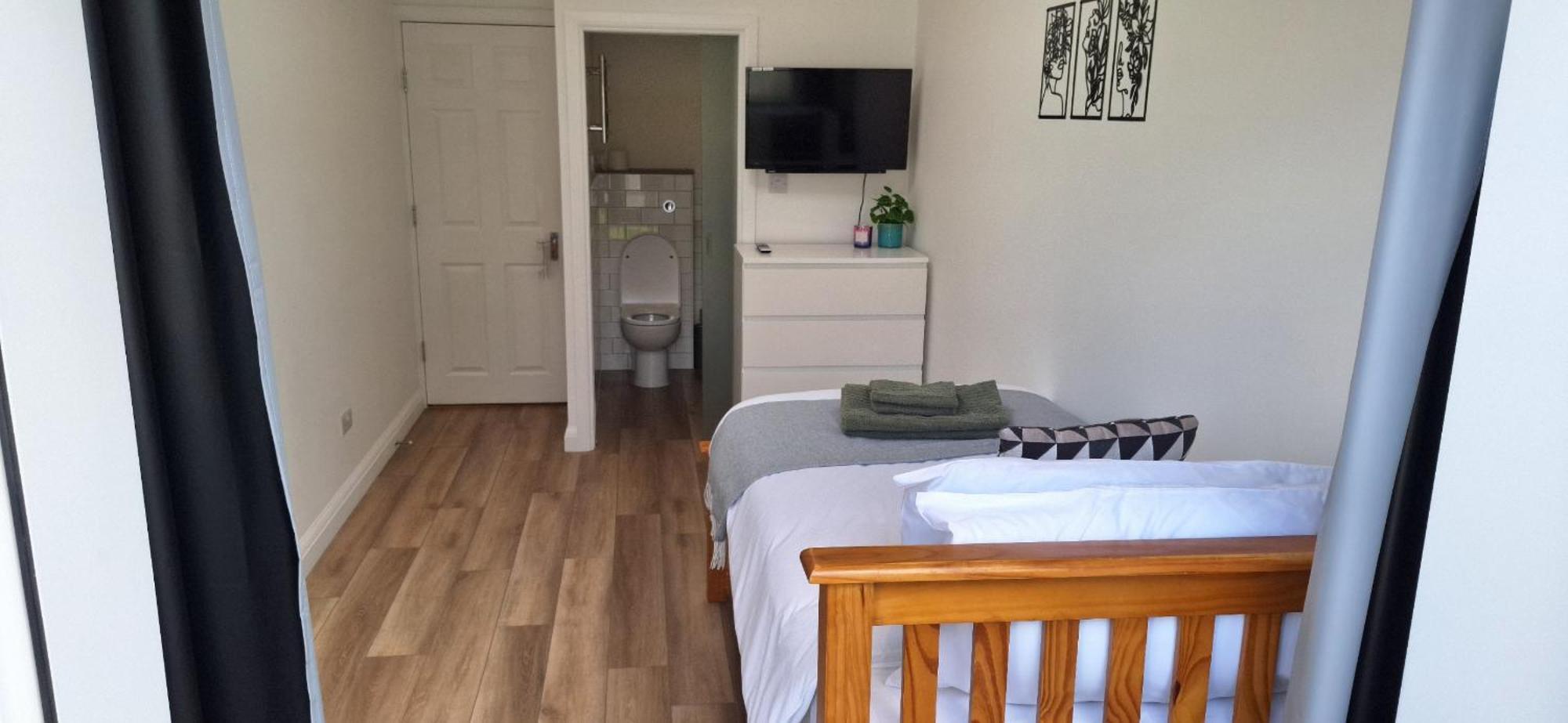 New 3 Bedrooms Flat In Ashford Near Heathrow Exteriér fotografie